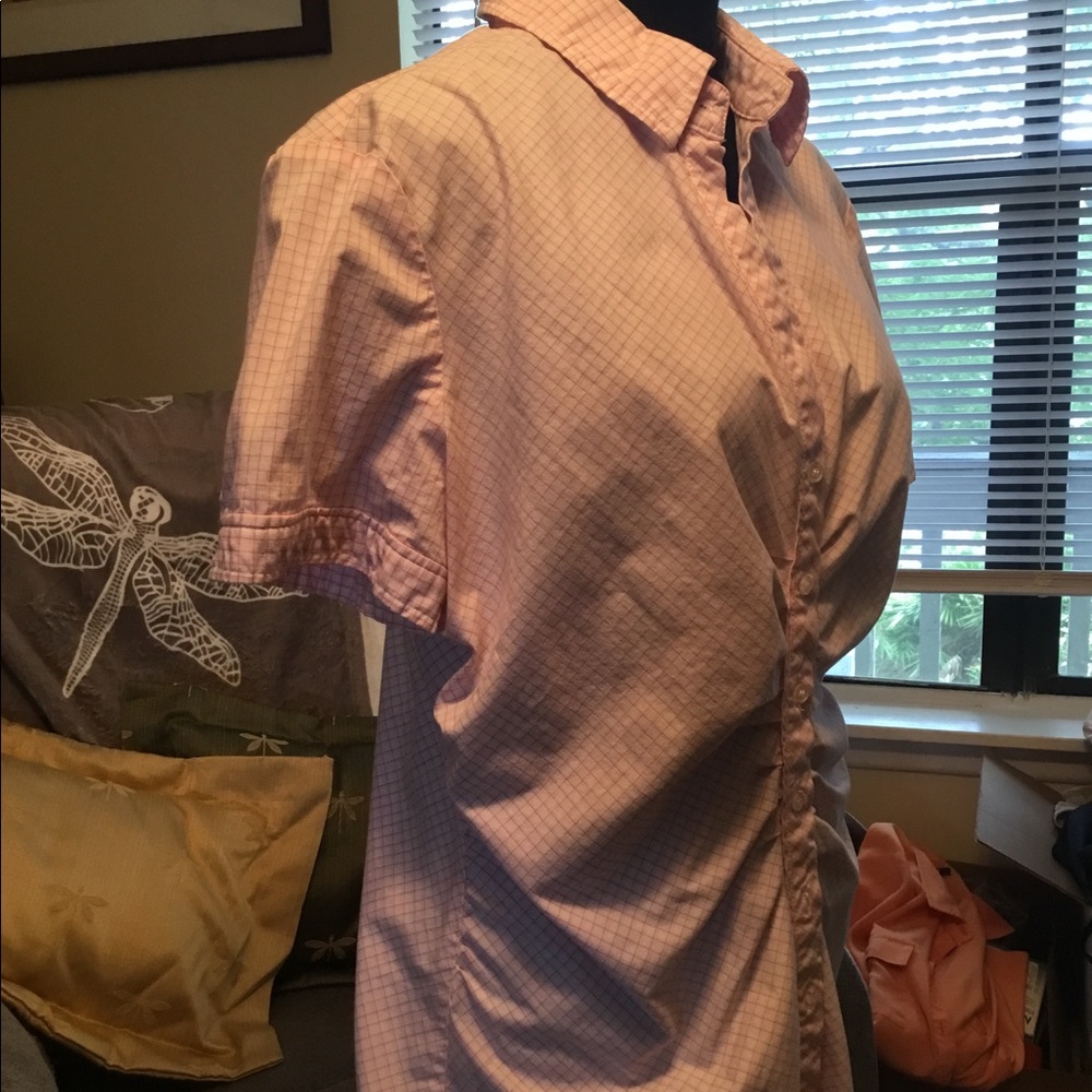 Rouched button down - Picture 2 of 5